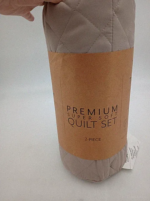 Home Collection Quilt Set Twin Twin XL 70x90 Latte Beige 2 Piece Soft Bedding