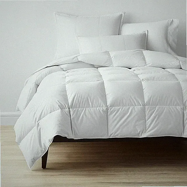 LaCrosse Premium Down Light Warmth Comforter