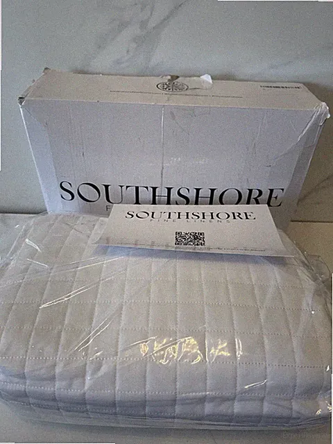 Southshore Fine Linens Vilano Spring 2PC Oversized Quilt Set White Twin Twin XL